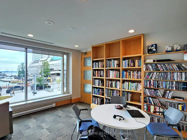 Additional image 41 of 10 Queens Quay Unit 2210