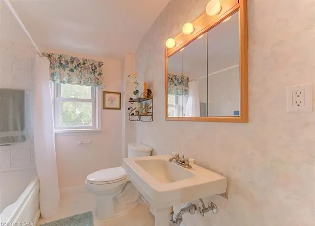 Additional image 19 of 48 East Ave