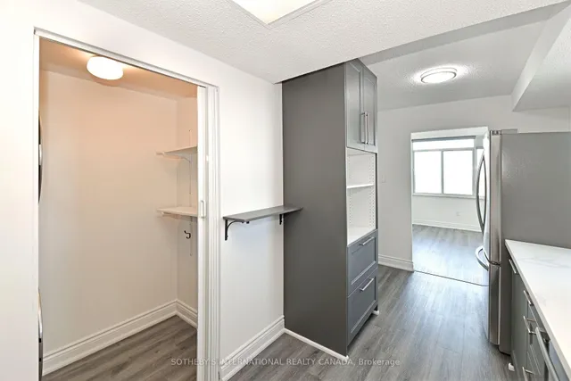 Additional image 15 of 3000 Bathurst St Unit 1205