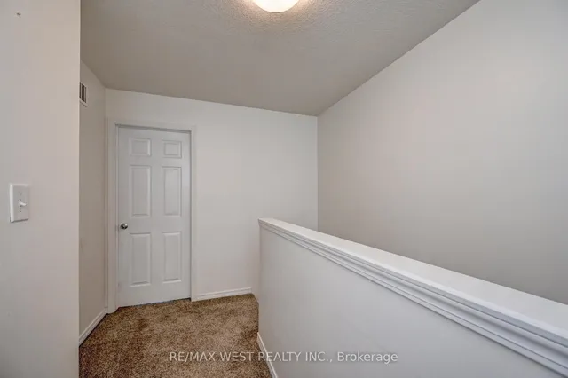 Additional image 20 of 21 Machado St