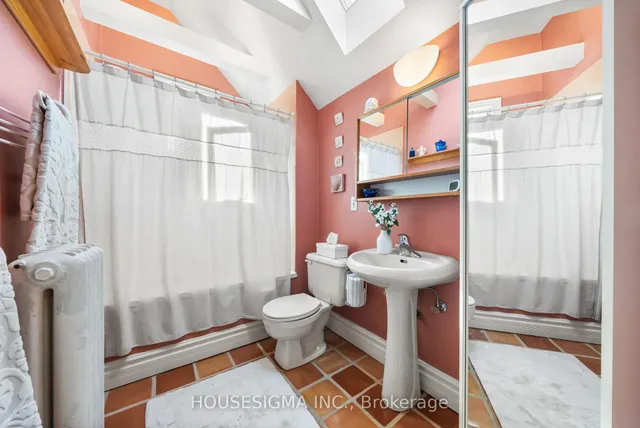 Additional image 29 of 172 Ashdale Ave