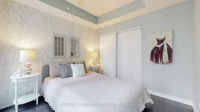 Additional image 19 of 60 shuter St Unit 218