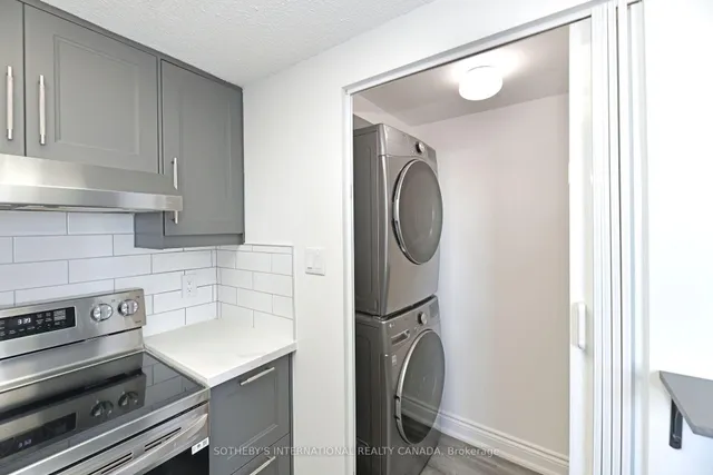 Additional image 14 of 3000 Bathurst St Unit 1205