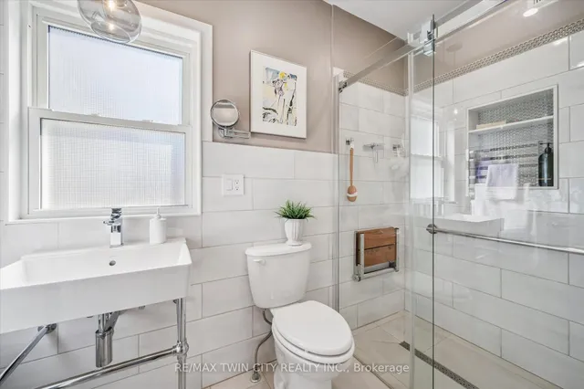 Additional image 16 of 45 Samuel St