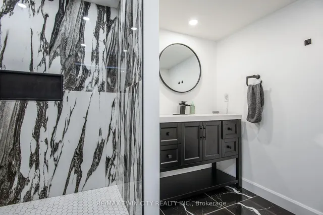 Additional image 46 of 232 Shady Glen Cres