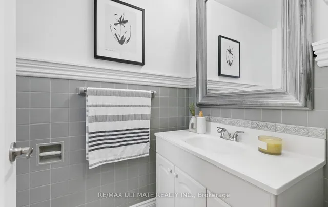 Additional image 16 of 17 Fleetwell Crt