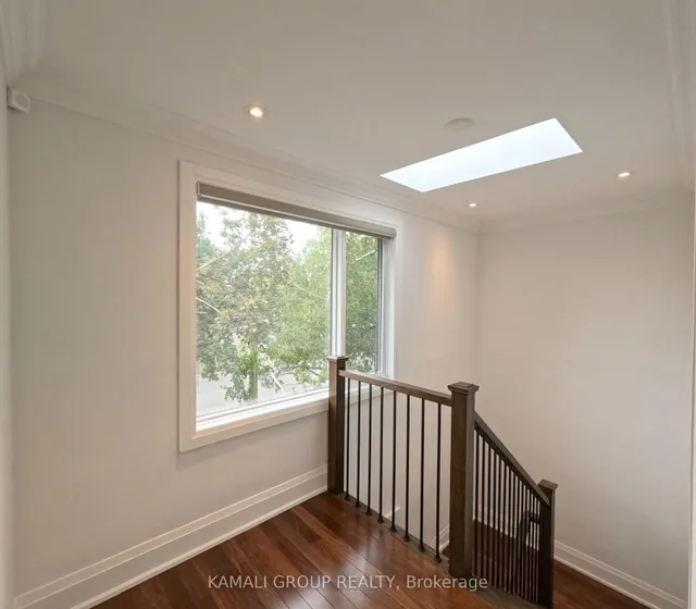Additional image 26 of 77 Hove St