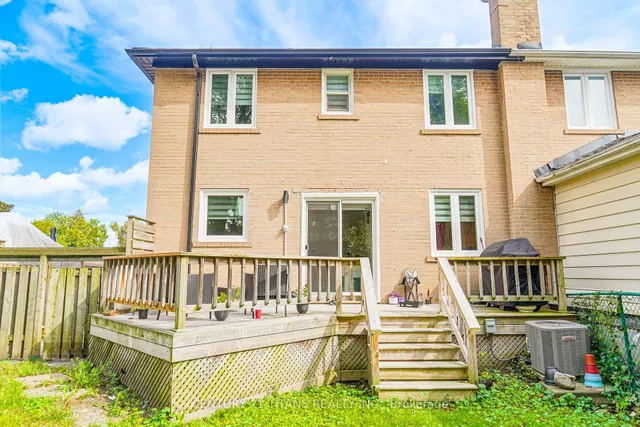 Additional image 32 of 42 Pixley Cres