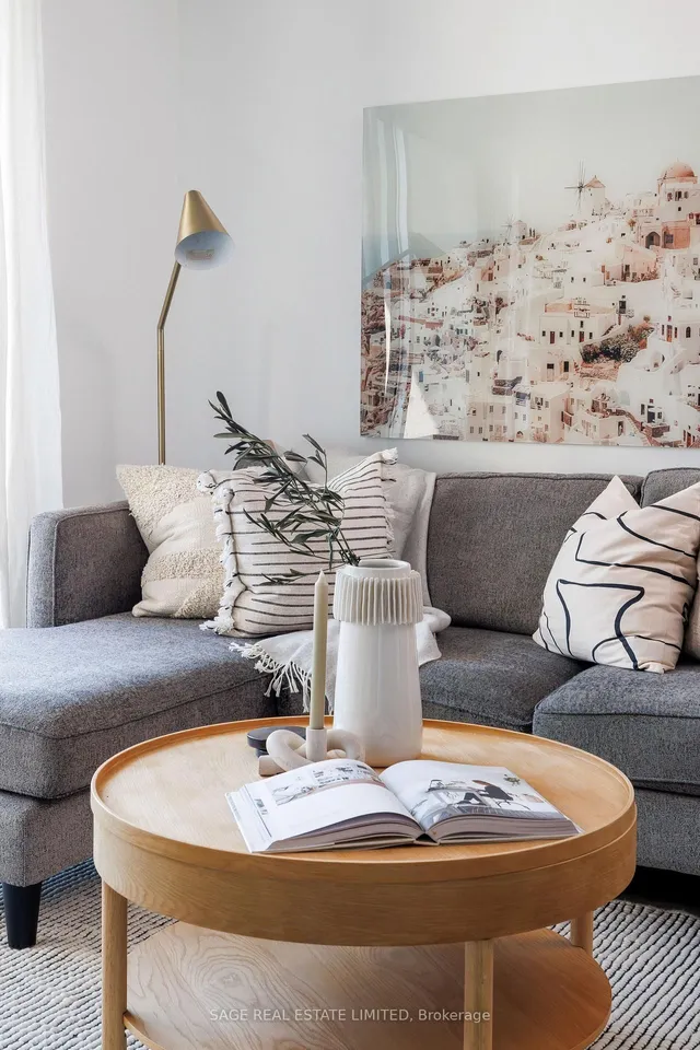 Additional image 4 of 1 Neighbourhood Lane Unit 408