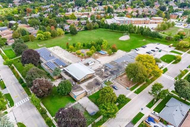 Additional image 44 of 4 Lethbridge Ave
