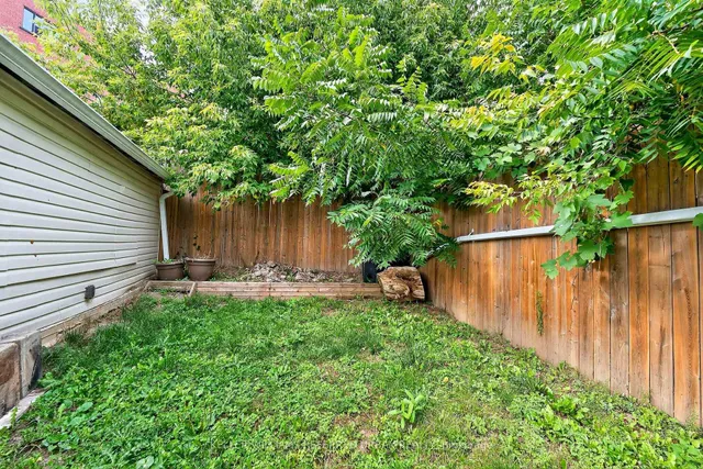 Additional image 43 of 116 Branstone Rd