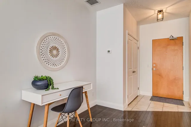 Additional image 8 of 165 Duke St Unit 110