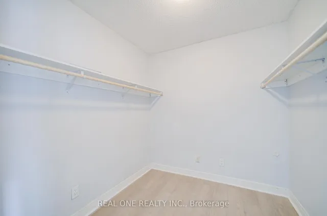 Additional image 13 of 31 Bales Ave Unit 1516