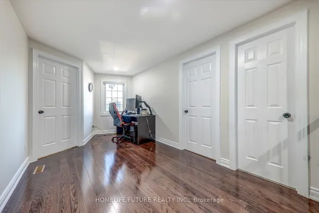 Additional image 21 of 83 Old Finch Ave