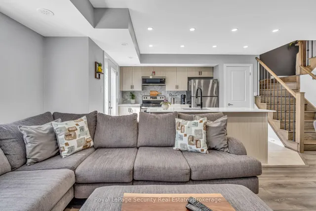 Additional image 9 of 2315 Sheppard Ave Unit 61