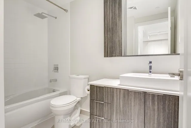 Additional image 7 of 110 Marine Parade Dr Unit 607