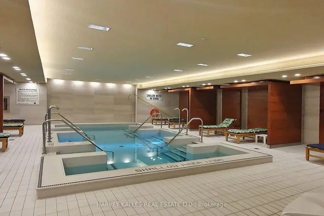 Additional image 47 of 29 Queens Quay Unit 813