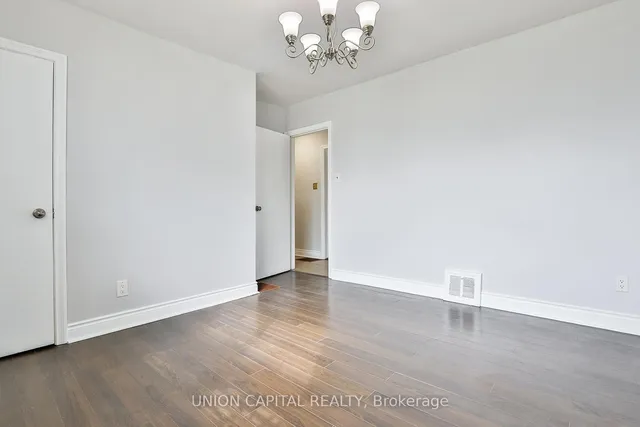 Additional image 19 of 38 Claver Ave