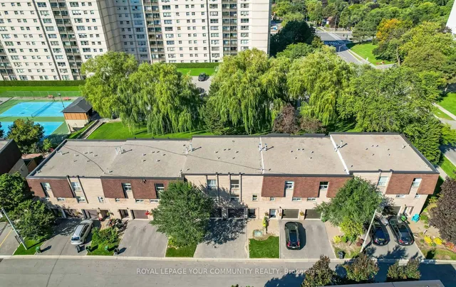 Additional image 32 of 10 Village Green Way