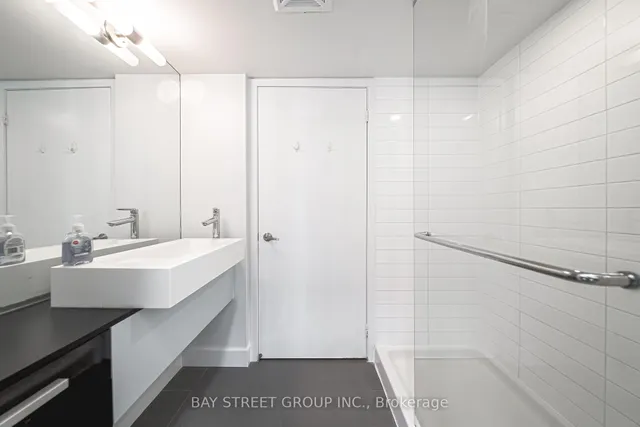 Additional image 16 of 38 Dan Leckie Way Unit 2807
