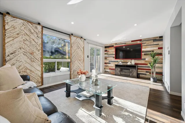 Additional image 7 of 210 Highland Cres Unit 12