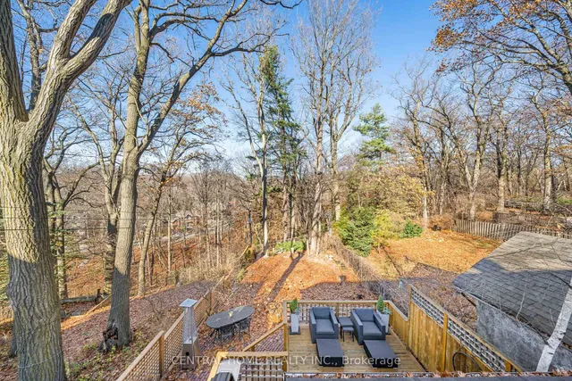 Additional image 33 of 70 Pine Cres