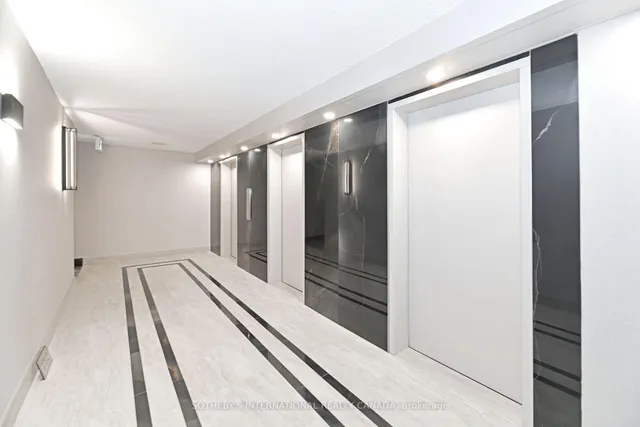 Additional image 27 of 3000 Bathurst St Unit 1205