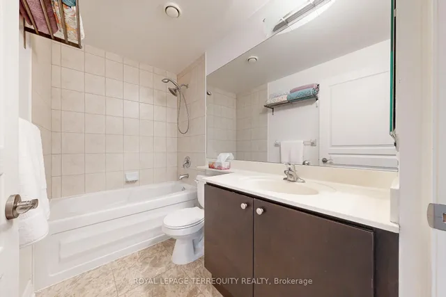 Additional image 20 of 58 Marine Parade Dr Unit 320