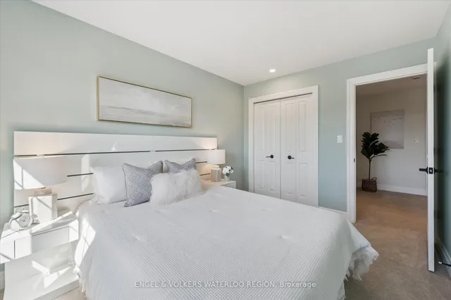 Additional image 29 of 928 Pioneer Grove Crt