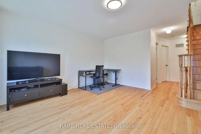 Additional image 18 of 34 Judy Sgro Ave