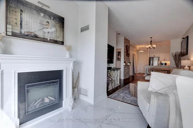 Additional image 14 of 600 Queens Quay Unit 633
