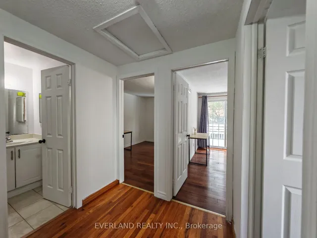 Additional image 3 of 18 Camberley Crt