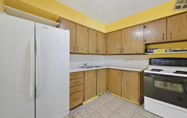 Additional image 10 of 10 Village Green Way