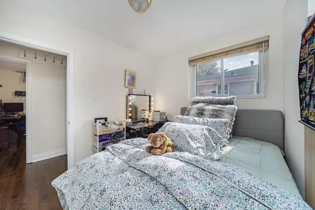 Additional image 19 of 43 Porchester Dr