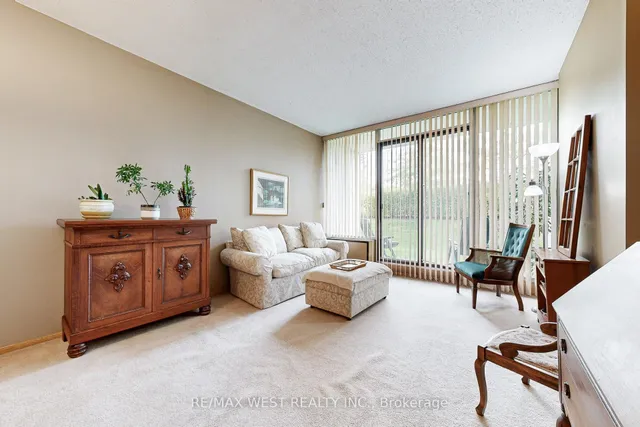 Additional image 10 of 20 Fashion Rose Way Unit 104