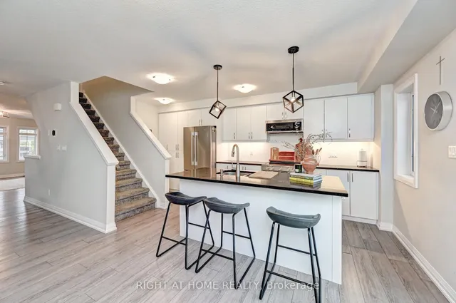 Additional image 16 of 14 Bank Swallow Cres