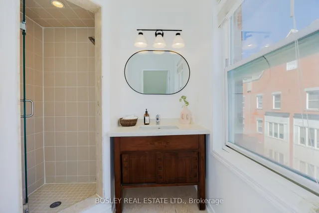 Additional image 32 of 4 Frances Loring Lane Unit 2