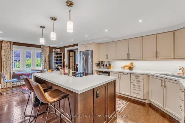 Additional image 11 of 137 Highbourne Rd