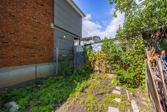 Additional image 46 of 62 Garnet Ave