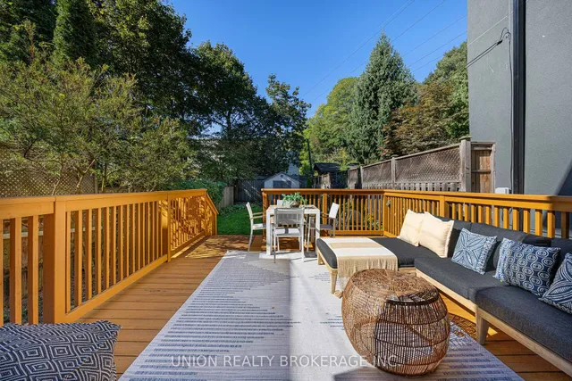 Additional image 30 of 6 Jean St