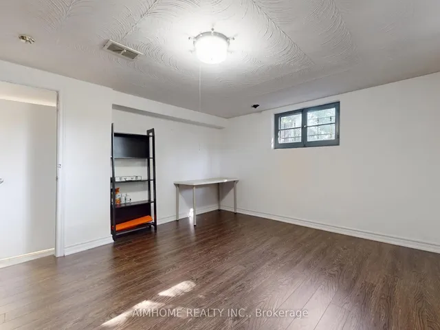 Additional image 33 of 61 Talbot Rd