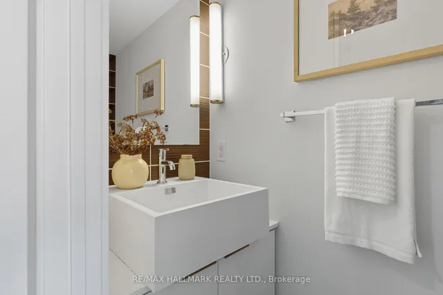 Additional image 12 of 5 Hanna Ave Unit 719