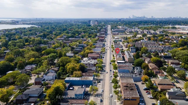 Additional image 35 of 3400 Lake Shore Blvd Unit 104