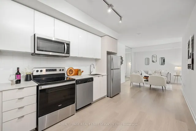 Additional image 9 of 859 The Queensway Unit 708