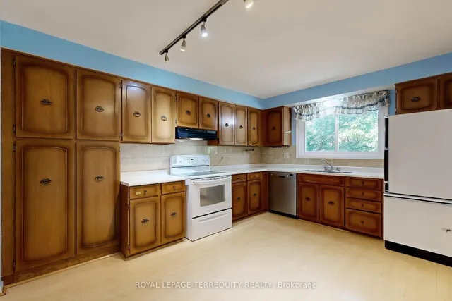 Additional image 3 of 6 Tepee Crt