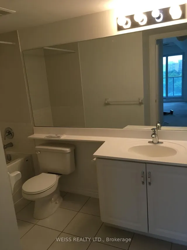 Additional image 28 of 3830 Bathurst St Unit 707