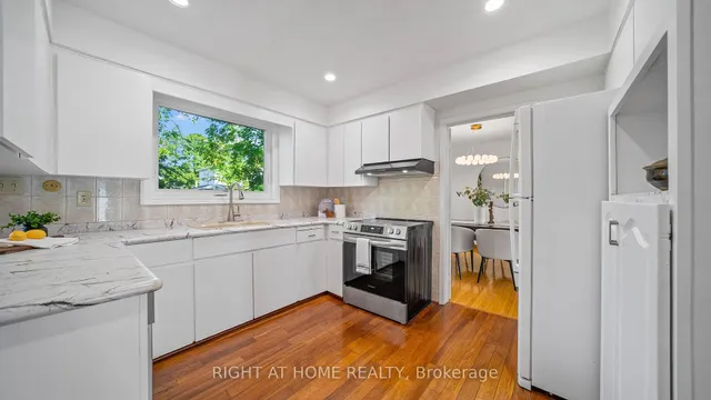 Additional image 9 of 17 Glen Meadow Crt