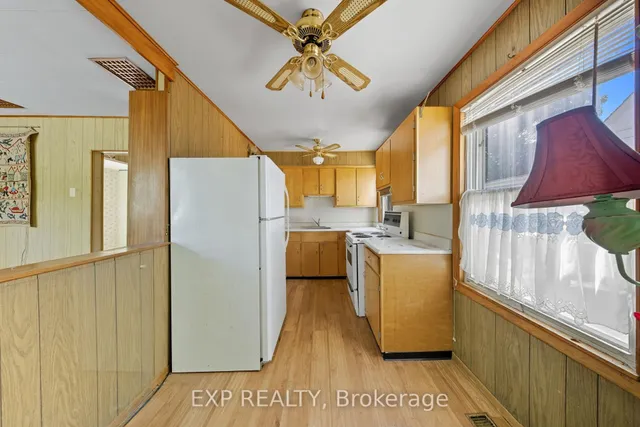 Additional image 4 of 35 Glen Rd