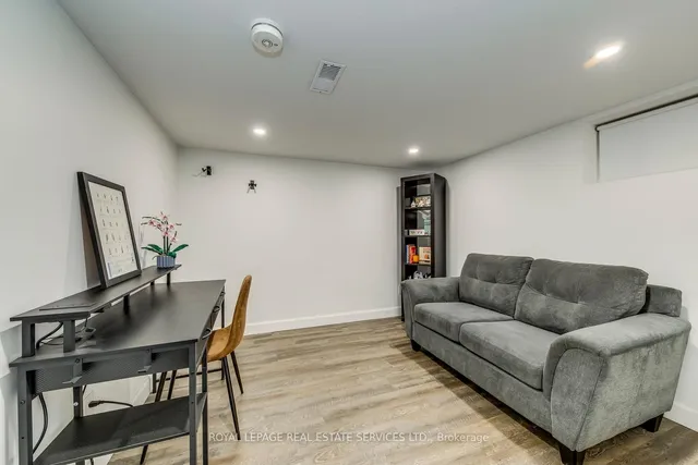 Additional image 36 of 369 Mill St