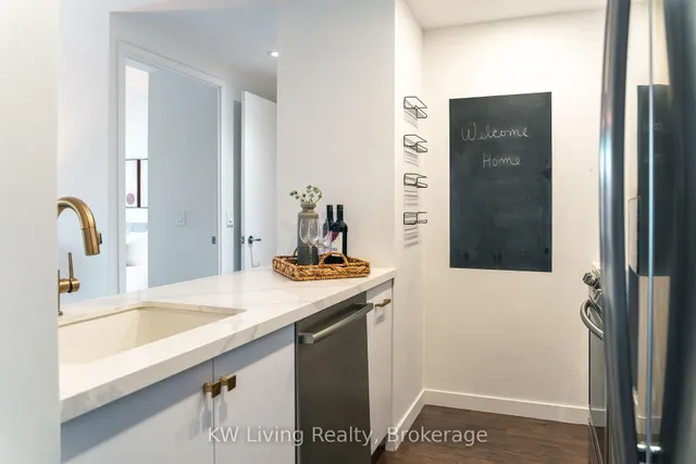 Additional image 7 of 281 Mutual St Unit 509